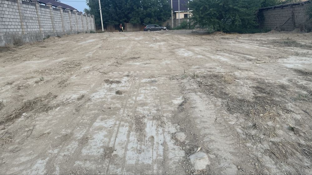 Продается участок 8соток срочно
