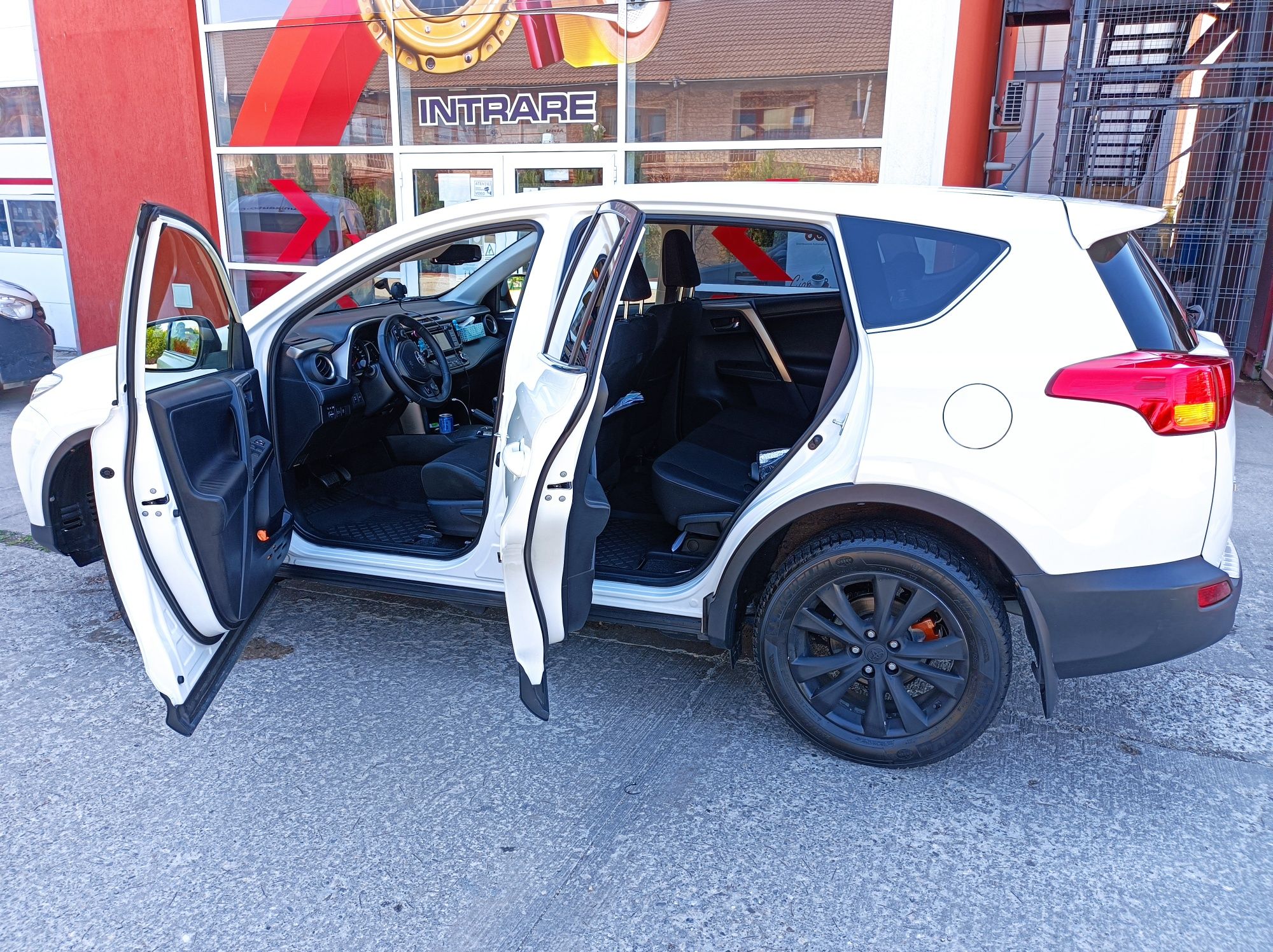 SUV Toyota Rav4 2013, 2.2 diesel, 4x4,