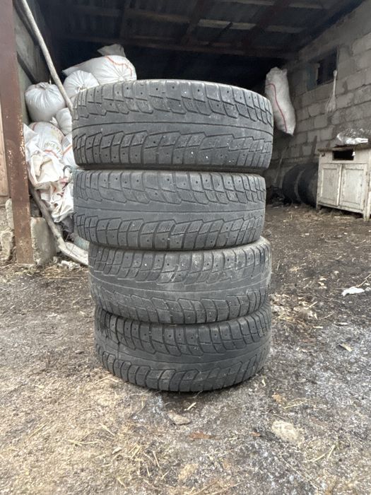 Продам Шины MICHELIN