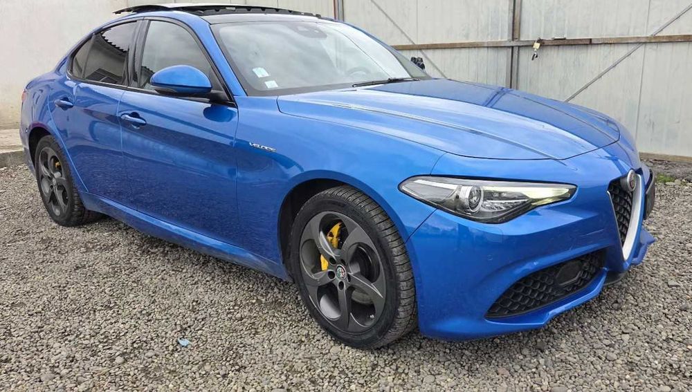 Alfa Romeo Giulia Avariat Usor 280 CP AWD AT8 Veloce FULL OPTION !