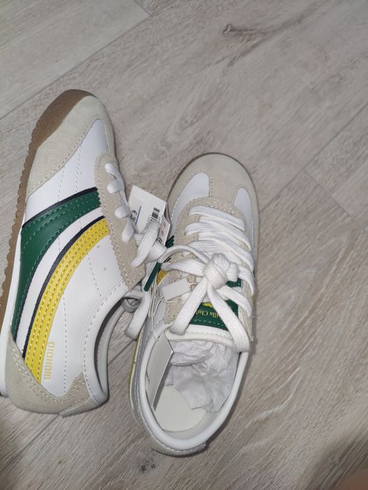 Adidași Zara noi mărimea 30 din piele