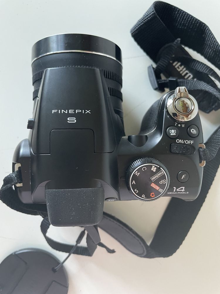Fujifilm finepix S4400