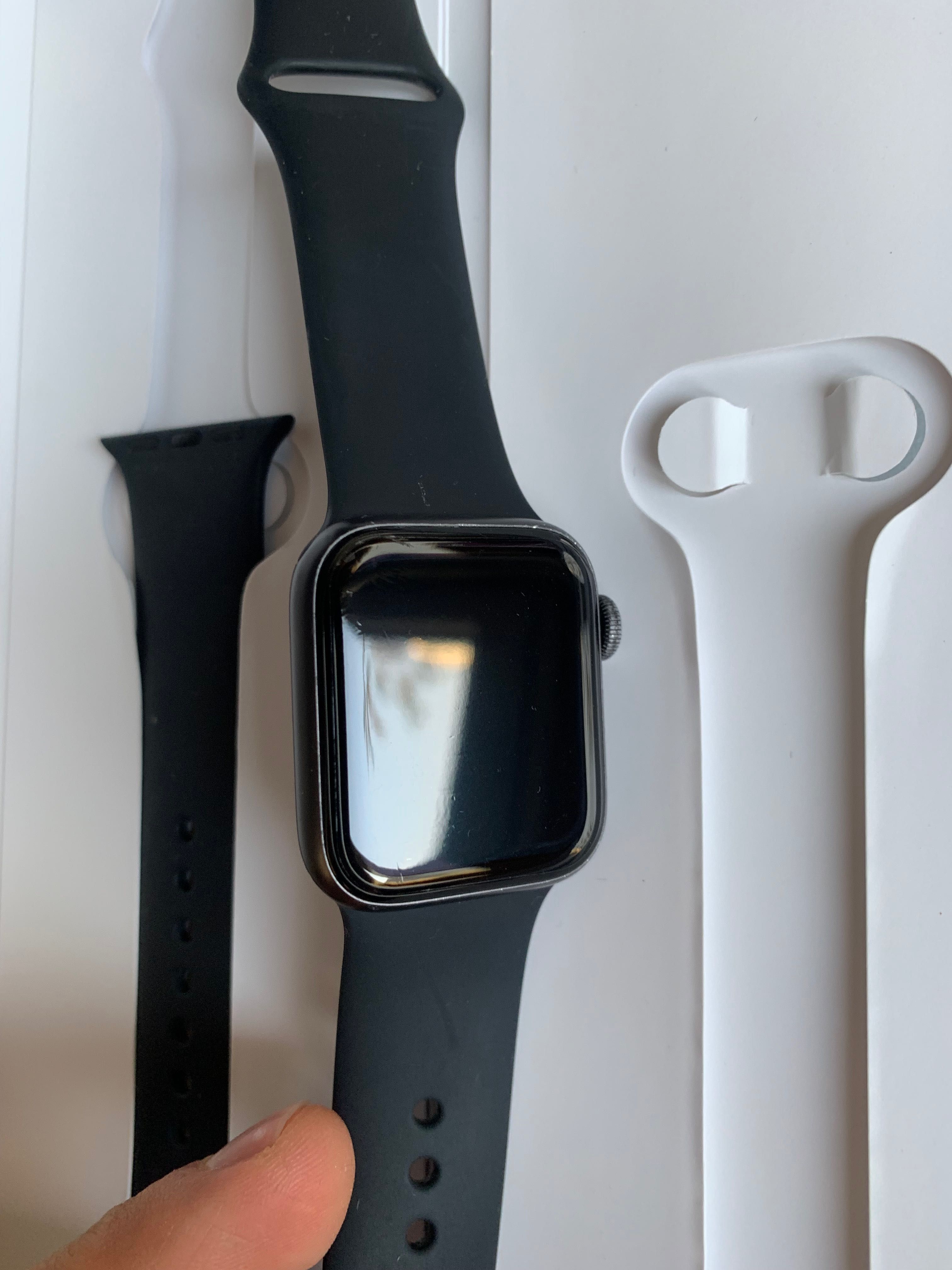 Apple Watch se 1 поколение