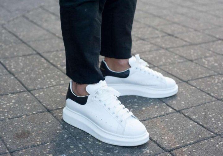 Кроссовки Alexander McQUEEN (Белые с черним)