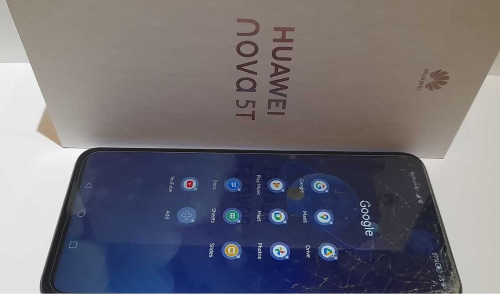Huawei Nova 5T - functional - display crapat