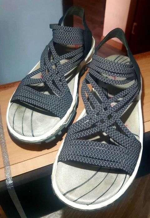 Sandale marca Rieker, marime 39