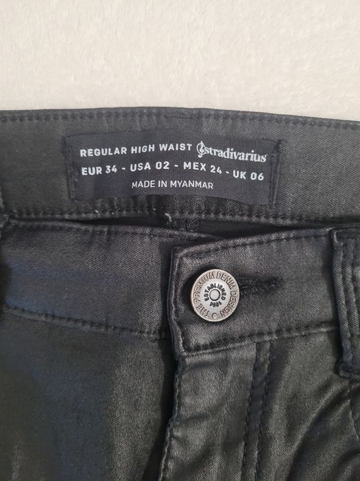 Blugi de piele Stradivarius