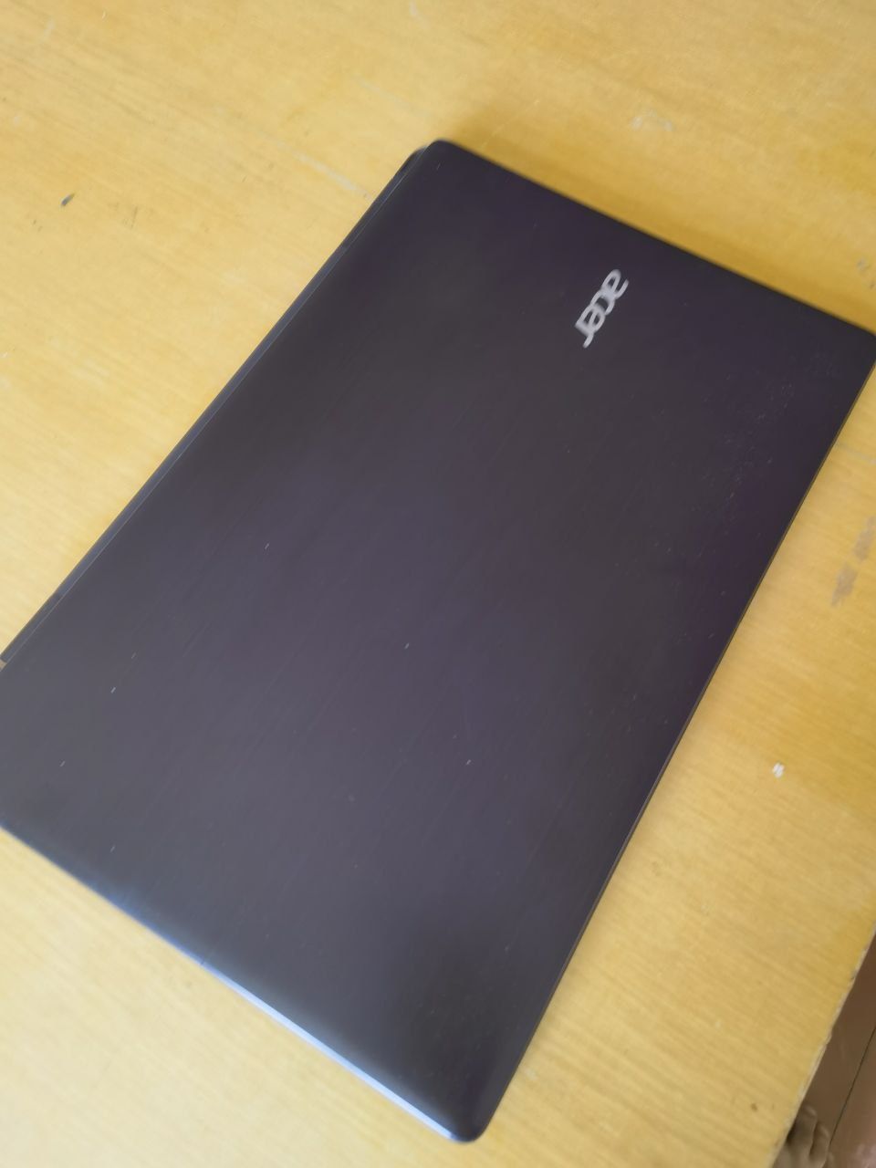 Acer Core i3 4/512gb