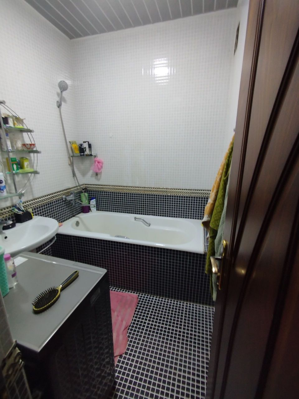 Arenda chilonzor metro S kv qizlarga 800yuz ming bez makler