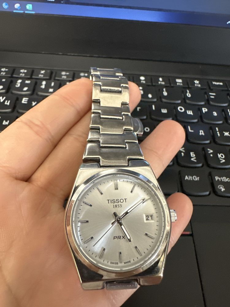 Продам часы Tissot