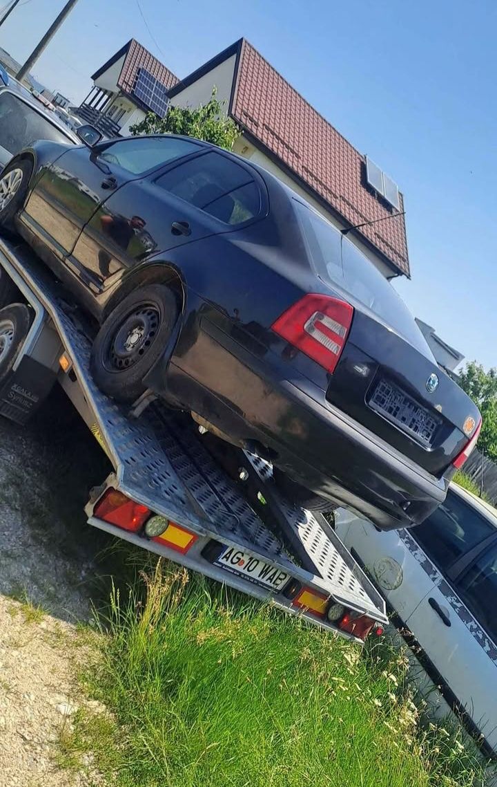Dezmembrez orice piesa skoda octavia An 2008 
Motor 1.9 tdi Cod motor