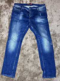 Blugi retro jeans