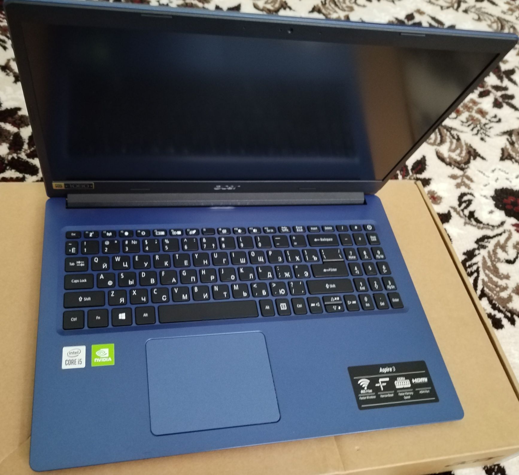 Acer  notbook sotiladi