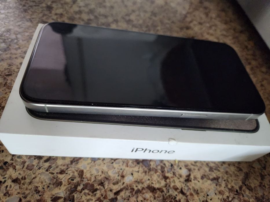 IPhone 15 про Мах 256GB, 1-Сим, 93% ёмкость(батарея)