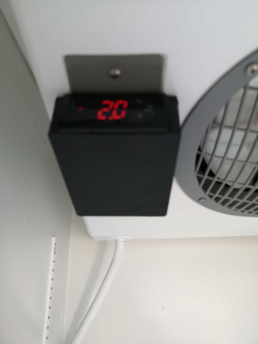 Хладилна витрина