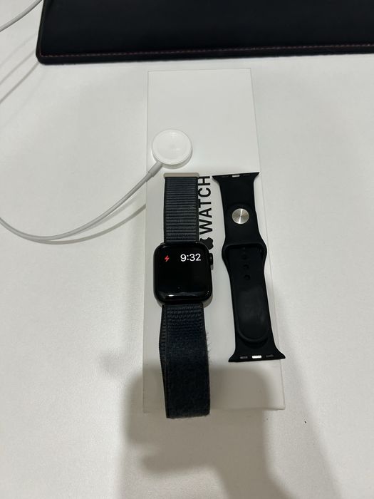 Apple watch SE 40 mm 2 gen
