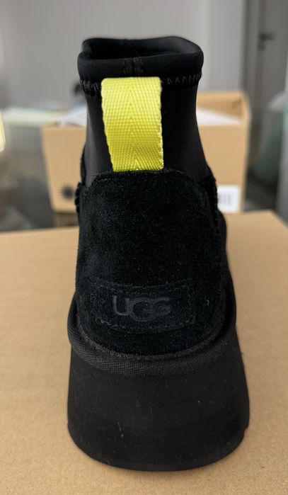Ugg mini dipper negre marimea 39