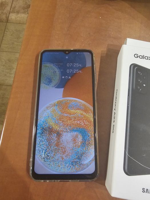 Продавам Samsung a23