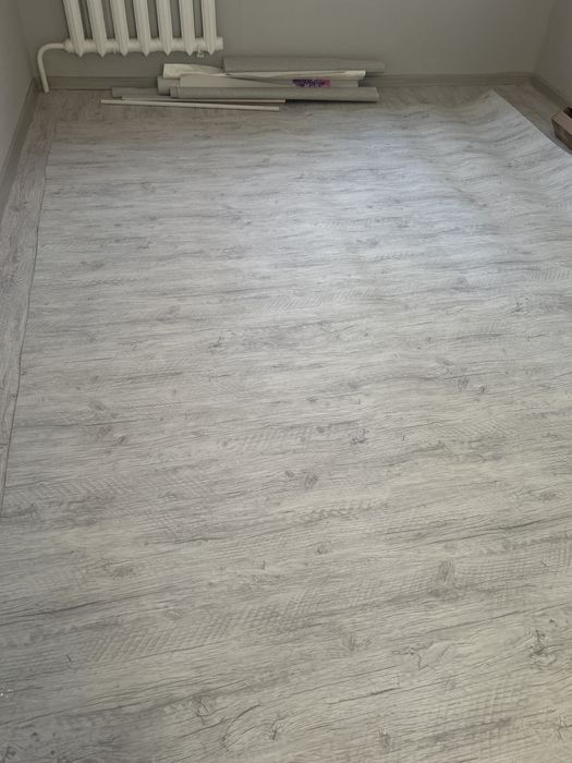 Продам линолеум новый