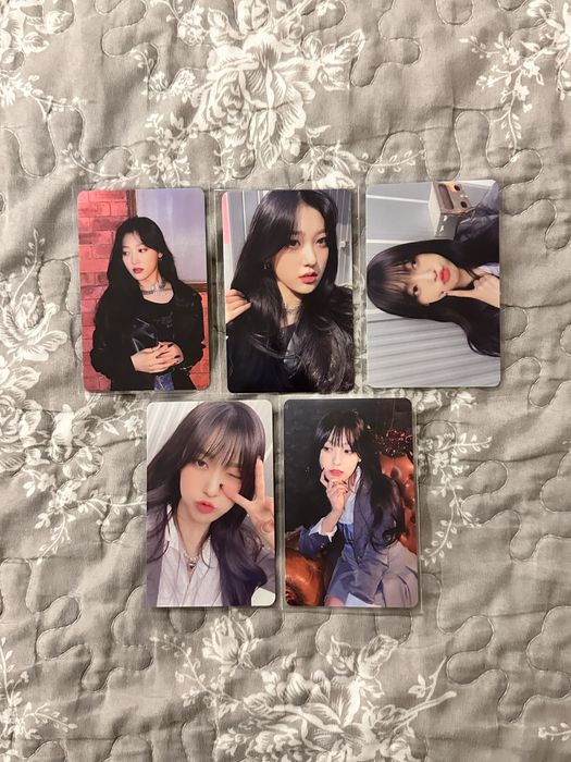 Loona Choerry сет картички