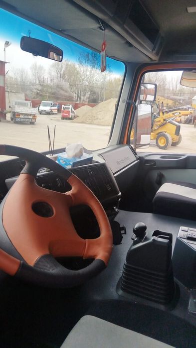 Basculanta Mercedes Actros 1831