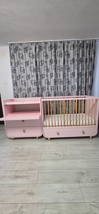 Patut + masa înfasat Ikea Myllra!