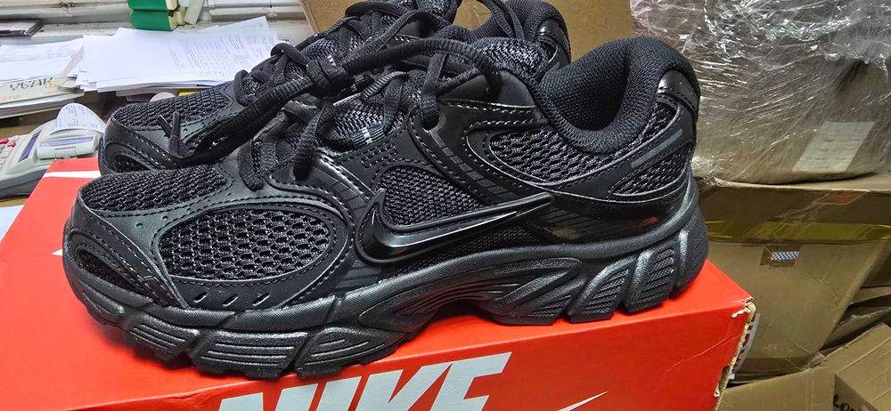 Оригинални маратонки Nike внос от Англия