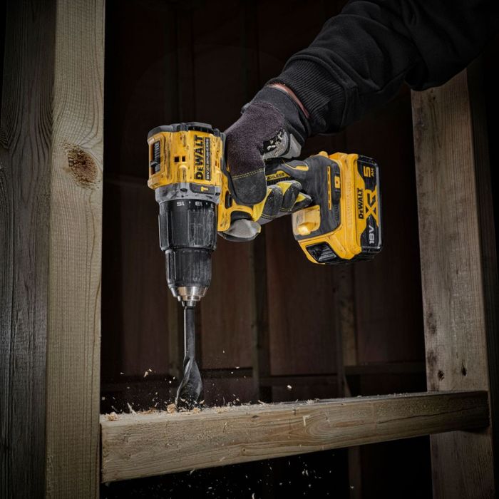 Винтоверт DeWALT DCD100YNT 18V 68Nm