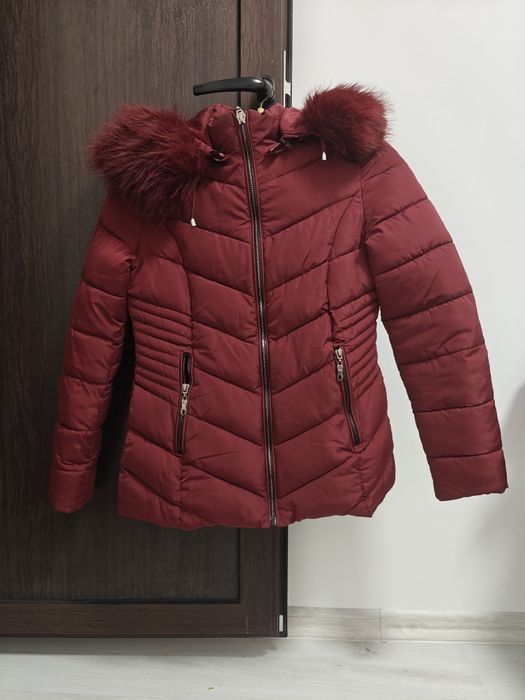 Продавам зимно яке