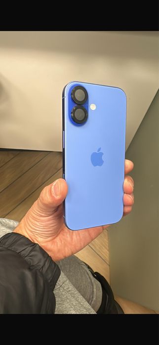 Продам Iphone 16, 128