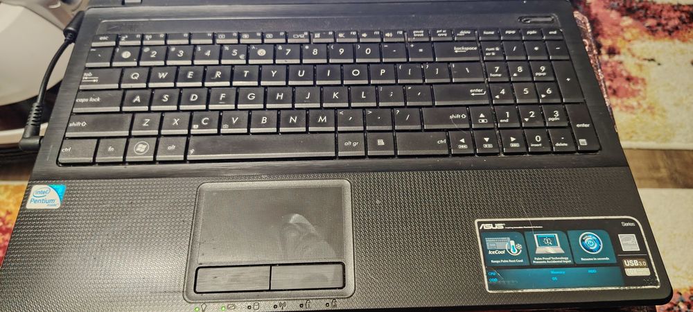 Dezmembrez laptop Asus X54C