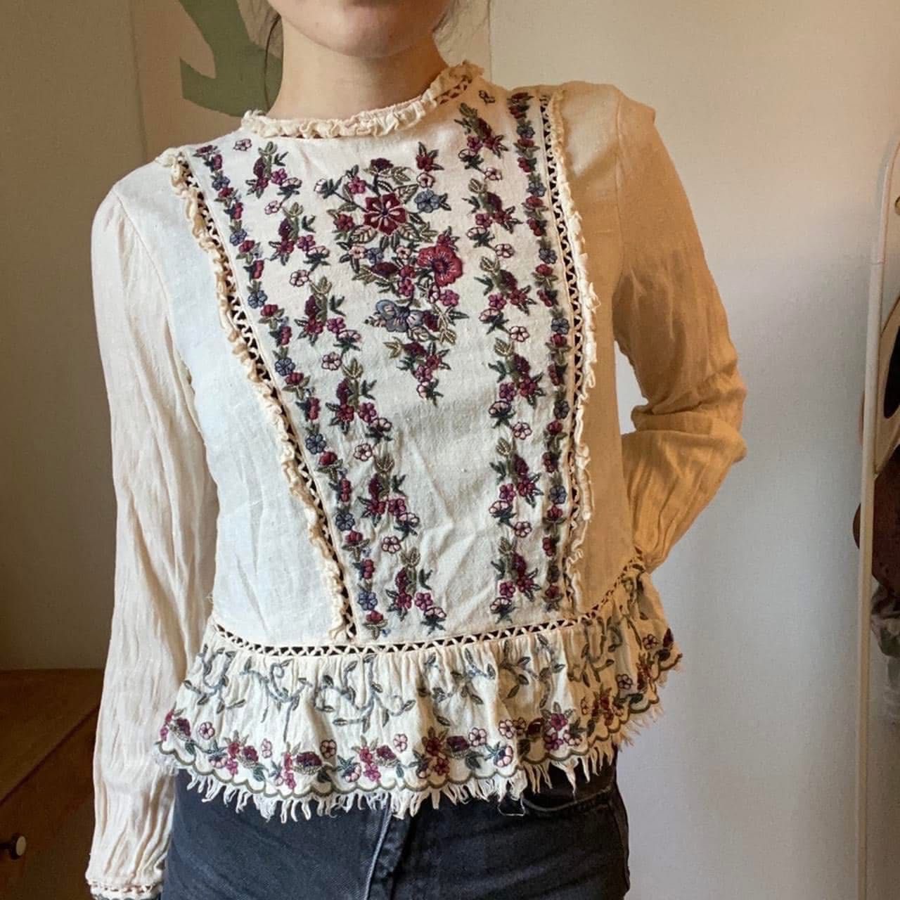 Bluza etno cu broderie Zara