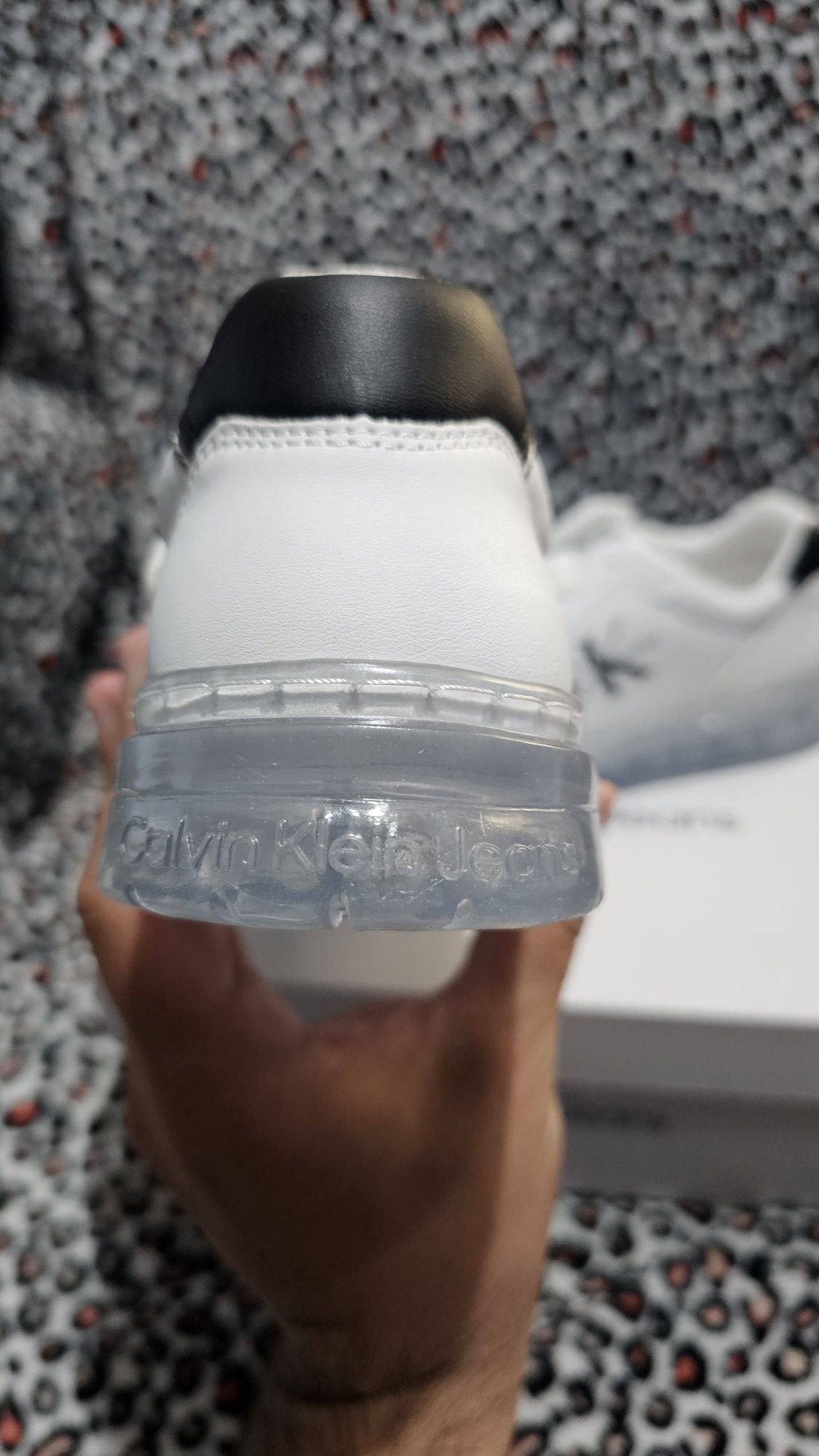 Adidasi Calvin Klein - 100% originali, 36