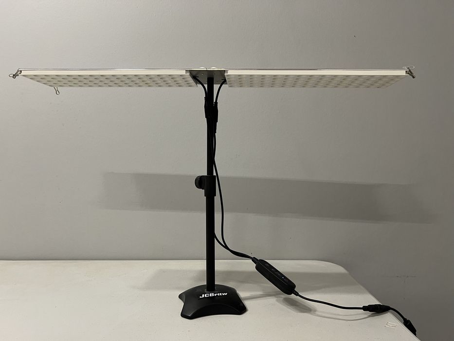 Фитолампа полного спектра