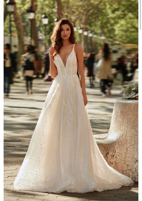 Vand rochie de mireasa Amarige por Toi
