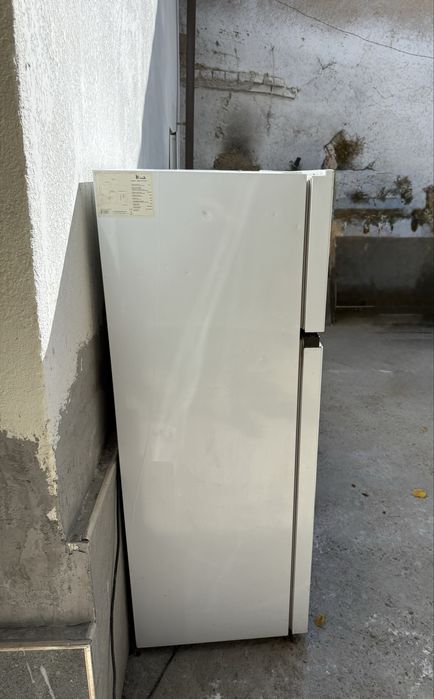 Холодельник сотилади