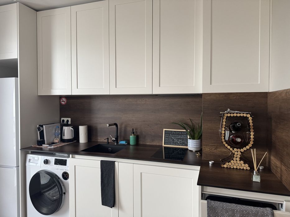 Уютно място за нощувки на Гребна база, Пловдив