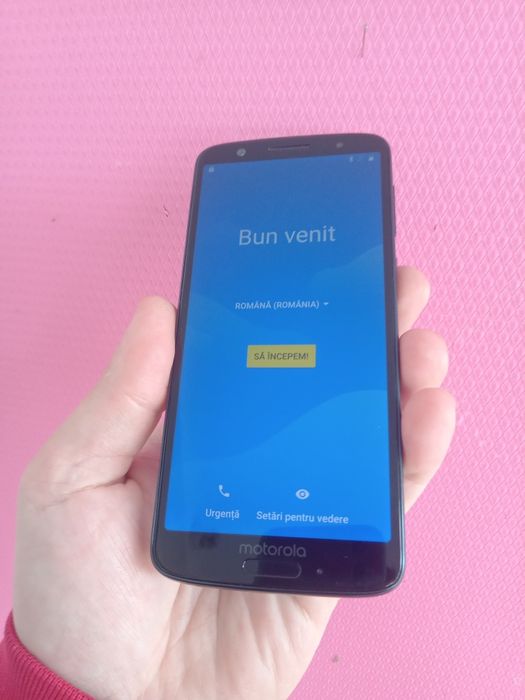 Motorola G6 , display bun telefon piese repart asa cum e 100 lei