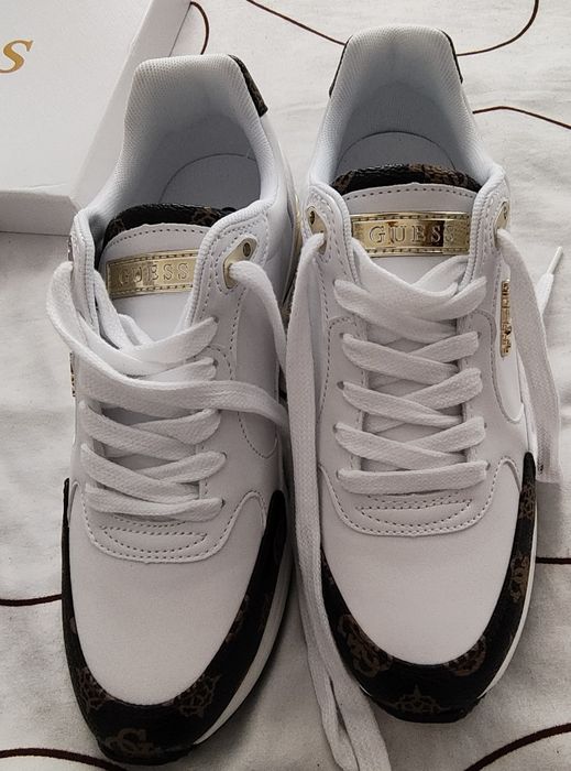 Adidași Guess originali