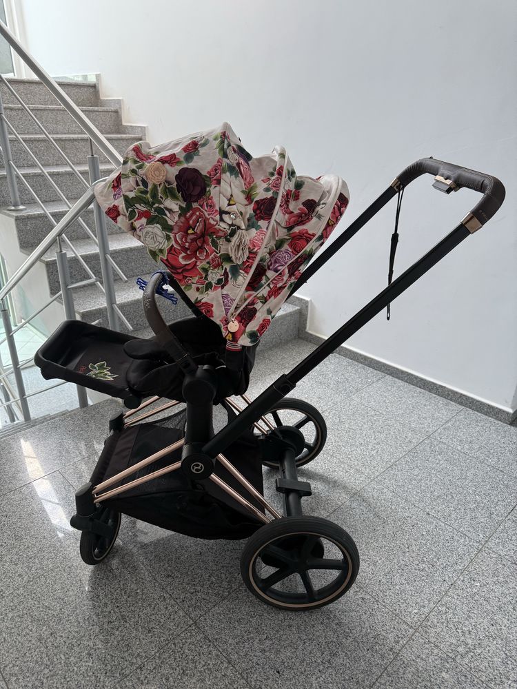 Количка Cybex e-Priam