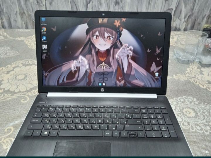 HP laptop 15-da0xxx
