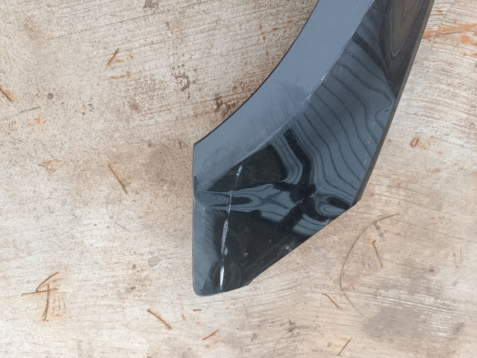 Aripa dreapta fata cu defect audi A4 b9 2016 2019