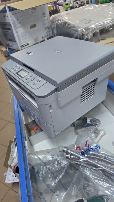 Принтер със скенер brother DCP -B7500D