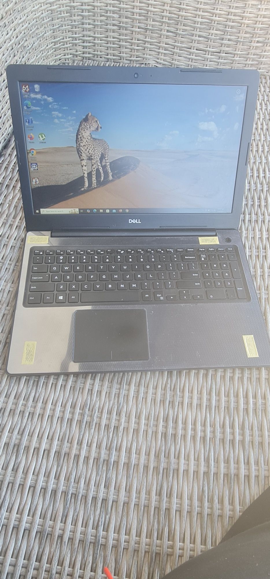 Laptop Dell Inspiron 3593  i7- 1065G7 15.6 16GB, 512GB NVME, 1 TB SSD,