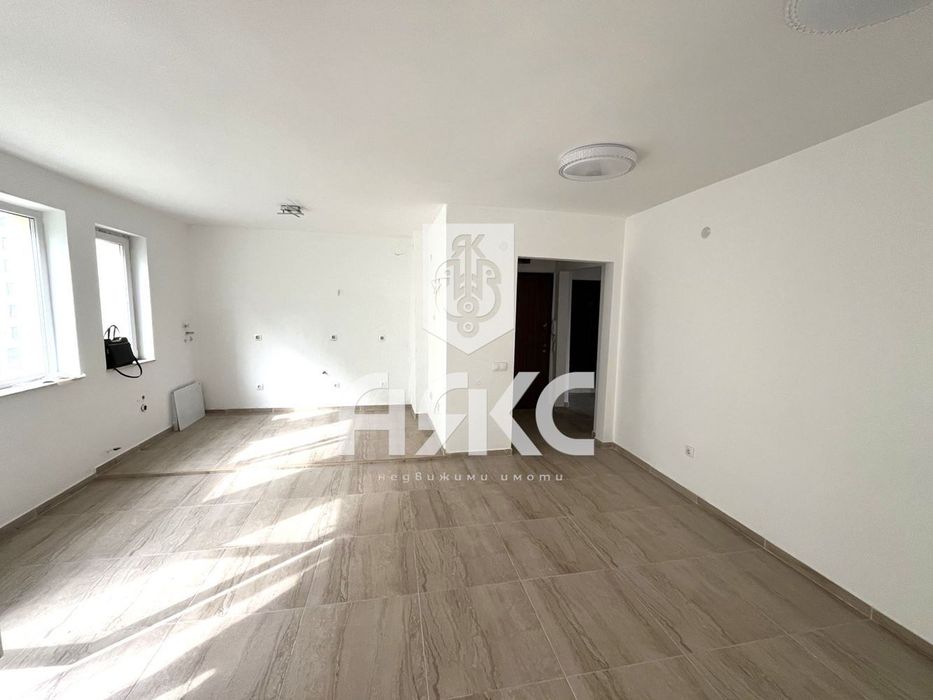Продава се Тристаен апартамент в София, Манастирски ливади - 115 кв.м за 2861 €/кв.м - Снимка #3