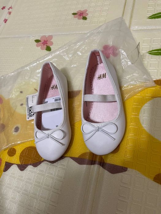 Туфельки балетки новые на девочку