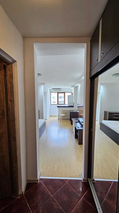 Inchiriez Garsoniera in Tei, spatioasa si complet utilata, proprietar