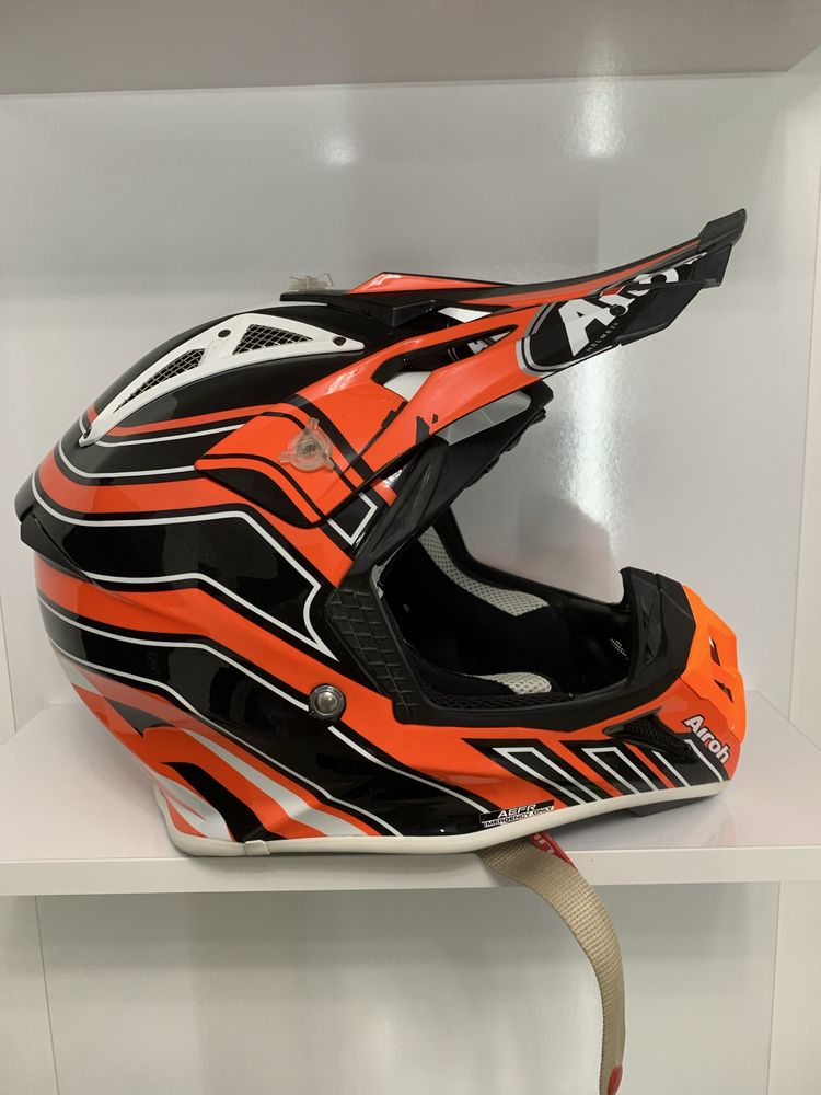 2 Каски Airoh Aviator
