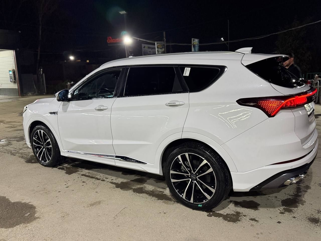 Jetour x 70 plus full