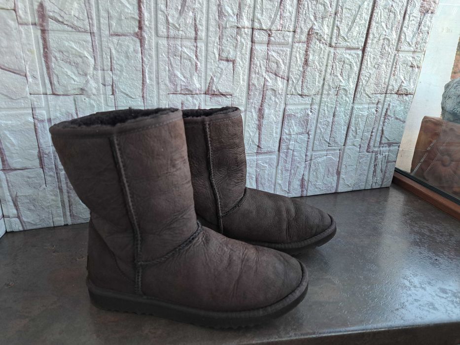 дамски ботуши,зимни обувки,боти,апрески,UGG номер37